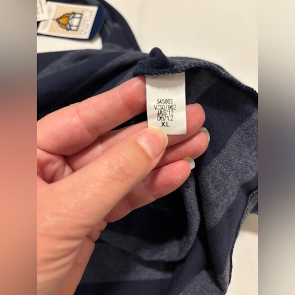 Notre Dame NWT, officially licensed blue & gray rugby stripe with gold ND, XL - Picture 9 of 10